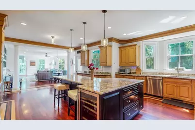 32 Chesley Road, Newton, MA 02459 - Photo 8