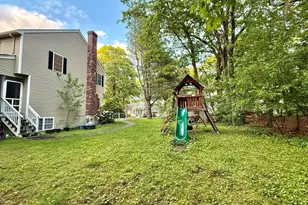 19 Fairview Rd, Framingham, MA 01701 - Photo 2