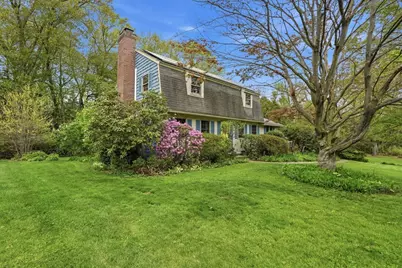 6 Woodlawn Rd, Hadley, MA 01035 - Photo 2
