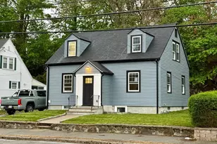 714 Lynnfield St, Lynn, MA 01904 - Photo 1
