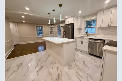 714 Lynnfield St, Lynn, MA 01904 - Photo 6