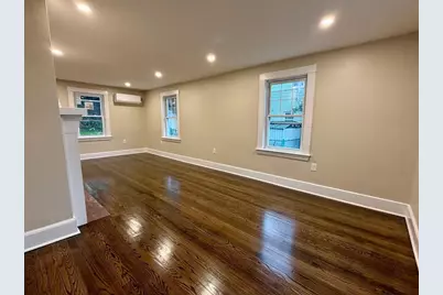 714 Lynnfield St, Lynn, MA 01904 - Photo 4