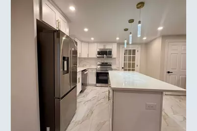 714 Lynnfield St, Lynn, MA 01904 - Photo 8