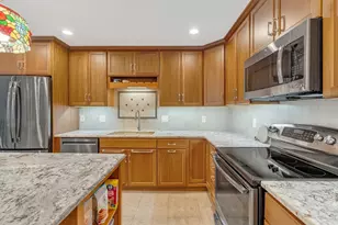 210 Nahanton St, Newton, MA 02459 - Photo 8