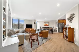 210 Nahanton St, Newton, MA 02459 - Photo 4