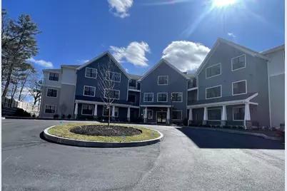 16 Stearns Rd #207, Wellesley, MA 02482 - Photo 2