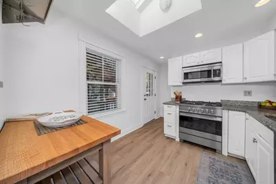93 Baldwin St #1, Boston, MA 02129 - Photo 10