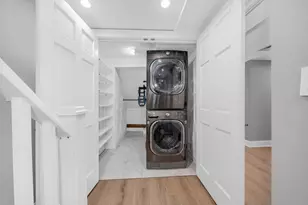 93 Baldwin St, Boston, MA 02129 - Photo 18