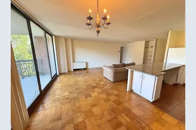 60 Longwood Ave #408, Brookline, MA 02446 - Photo 6