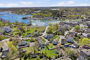 14 Stockbridge St, Cohasset, MA 02025 - Photo 1