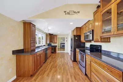 103 S High Street, Foxboro, MA 02035 - Photo 10