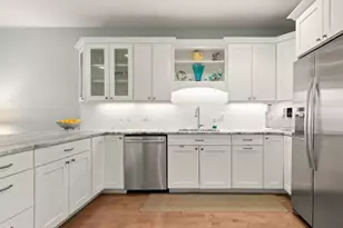 72 Putnam St, Needham, MA 02494 - Photo 18