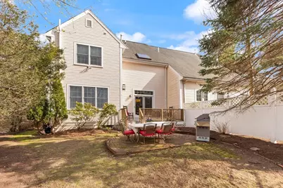 72 Putnam St #72, Needham, MA 02494 - Photo 34