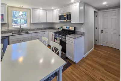 29 Anderson, Stoughton, MA 02072 - Photo 4