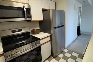 1933 Commonwealth Ave, Boston, MA 02135 - Photo 10