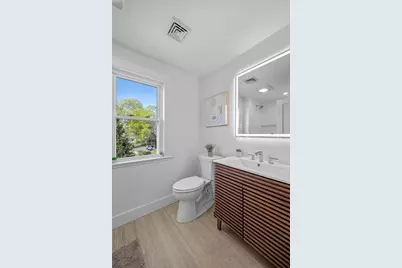 526 Cabot, Beverly, MA 01915 - Photo 28