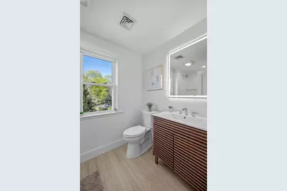 526 Cabot, Beverly, MA 01915 - Photo 18