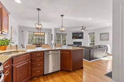105 Dudley Rd #105, Berlin, MA 01503 - Photo 8