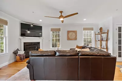105 Dudley Rd #105, Berlin, MA 01503 - Photo 4