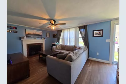 10 Marion St, Wilmington, MA 01887 - Photo 10