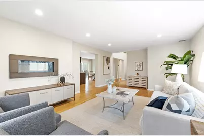 19 Hammersmith Dr, Saugus, MA 01906 - Photo 6