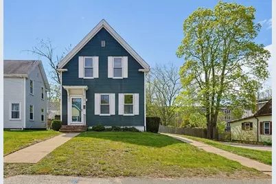 107 E. Water Street, Rockland, MA 02370 - Photo 2