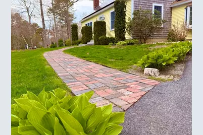 38 Kiahs Way, Sandwich, MA 02537 - Photo 2