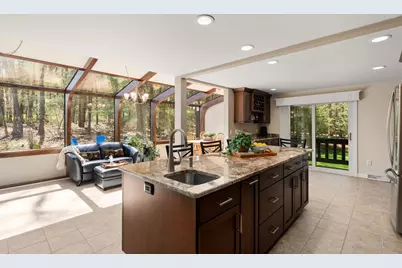 32 Sherborne Cir, Ashland, MA 01721 - Photo 4