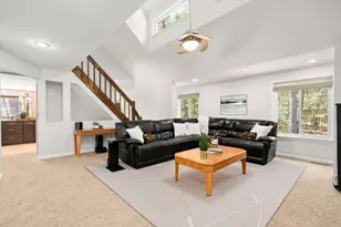 32 Sherborne Cir, Ashland, MA 01721 - Photo 8