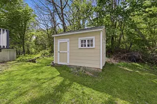 67 Milton St, Northampton, MA 01062 - Photo 34