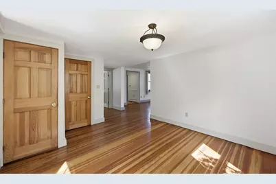 67 Milton St, Northampton, MA 01062 - Photo 10