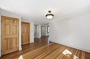 67 Milton St, Northampton, MA 01062 - Photo 10