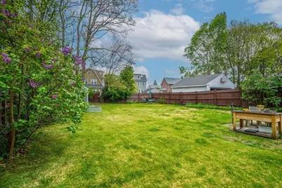 16 Melbourne Ave, Newton, MA 02460 - Photo 34