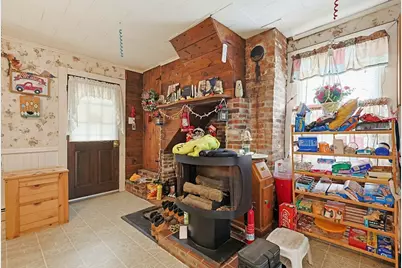 651 Main St, Oxford, MA 01537 - Photo 10