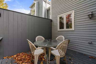 305 Winchester St #D, Newton, MA 02461 - Photo 12