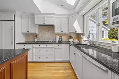 8 Sutton Road, Needham, MA 02492 - Photo 14
