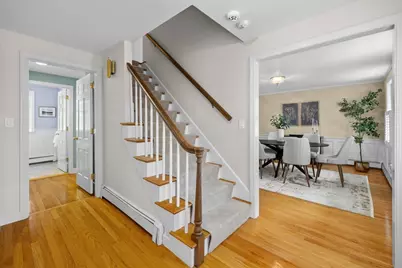 8 Sutton Road, Needham, MA 02492 - Photo 4
