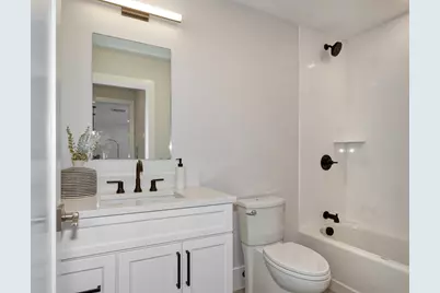 62 Foundry St #409, Wakefield, MA 01880 - Photo 14