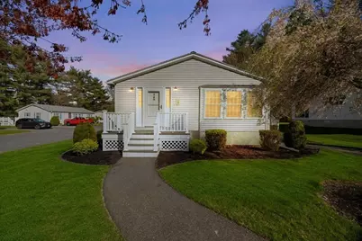 2 Ridgewood Circle, Bridgewater, MA 02324 - Photo 2