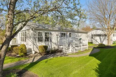2 Ridgewood Circle, Bridgewater, MA 02324 - Photo 8