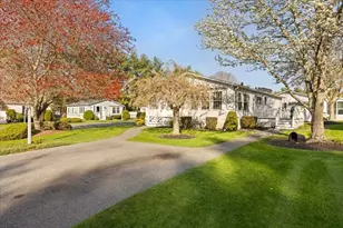 2 Ridgewood Cir, Bridgewater, MA 02324 - Photo 6