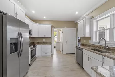 73 Cherry St, Gardner, MA 01440 - Photo 4