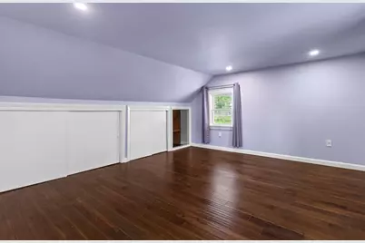 7 Darrow St, Worcester, MA 01606 - Photo 26