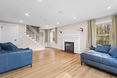 7 Darrow St, Worcester, MA 01606 - Photo 8