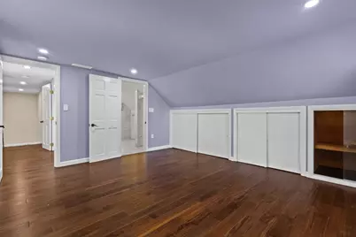 7 Darrow St, Worcester, MA 01606 - Photo 28