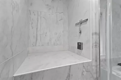 7 Darrow St, Worcester, MA 01606 - Photo 24