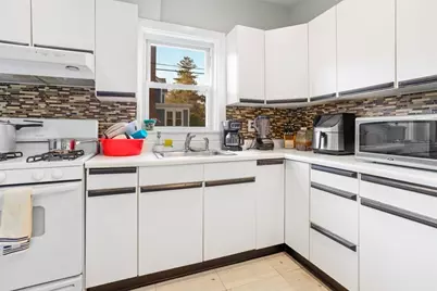 3 Walnut St, Wakefield, MA 01880 - Photo 18