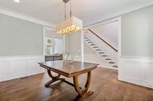 12 Pelham Rd, Weston, MA 02493 - Photo 8