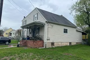 15 Hiram St, Acushnet, MA 02743 - Photo 2