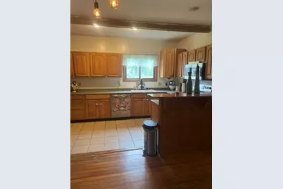 15 Hiram St, Acushnet, MA 02743 - Photo 8
